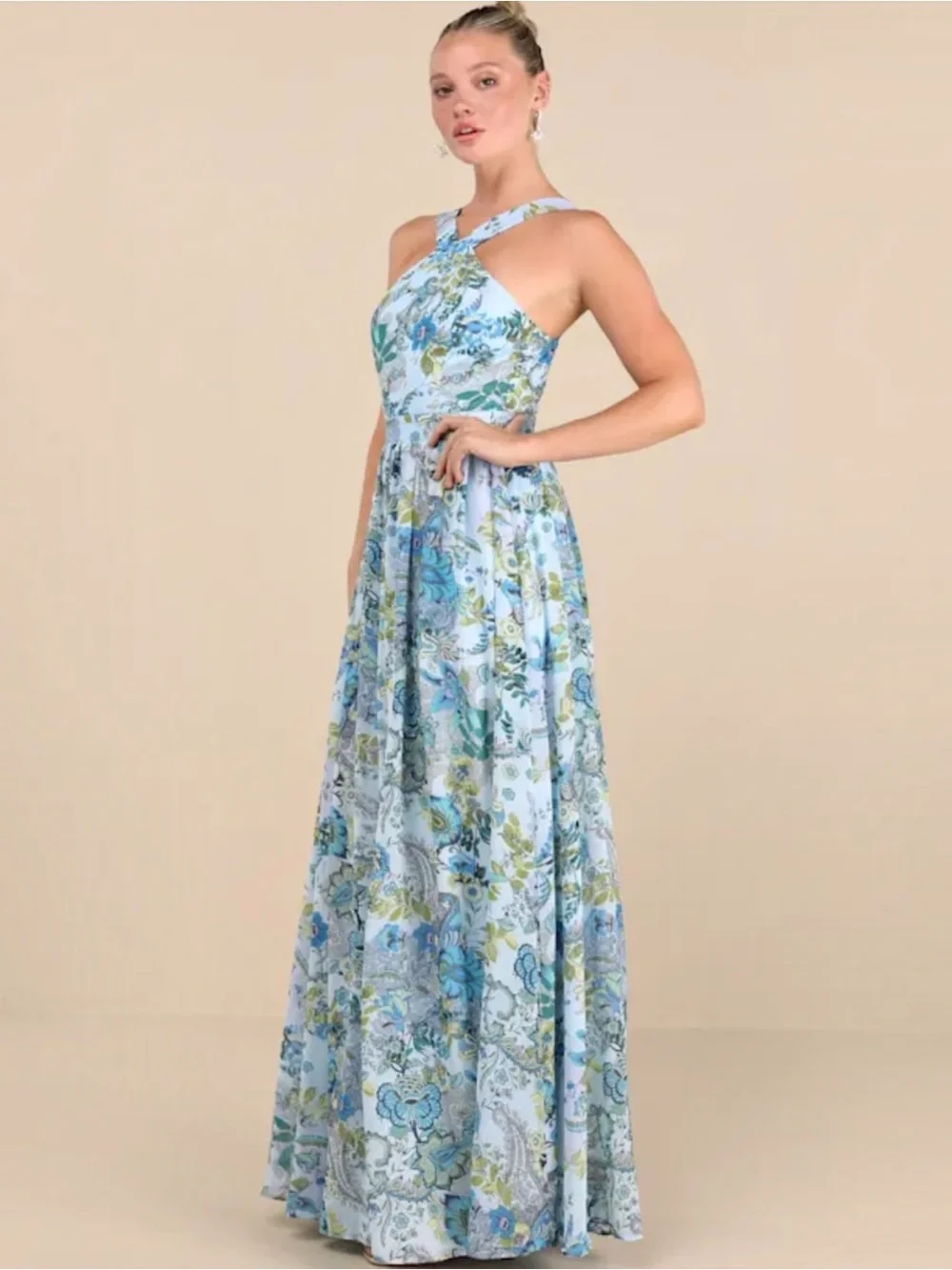 NWT LULUS Dress Lilja Light Blue Floral Print Maxi Lined Women’s Size Large